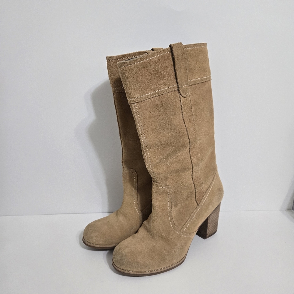 Timberland Earthkeepers Rudston Suede tan heeled boots pull on